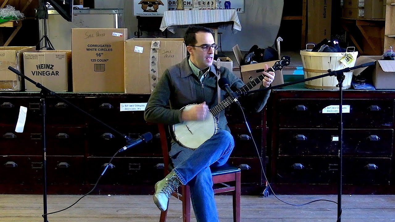 JOHN SAROYAN "Casey Jones" solo claw hammer banjo UPSTAIRS at DAN & WHITS Norwich, Vt 11/19/ 2022