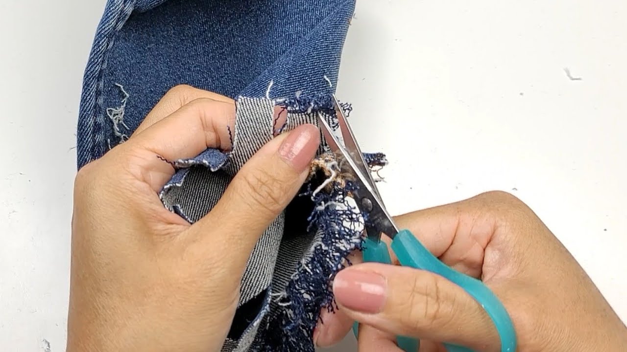 ️ 6 Ways to make your old Jeans Look more Stylish Sewing Tips and Tricks that you shouldn't