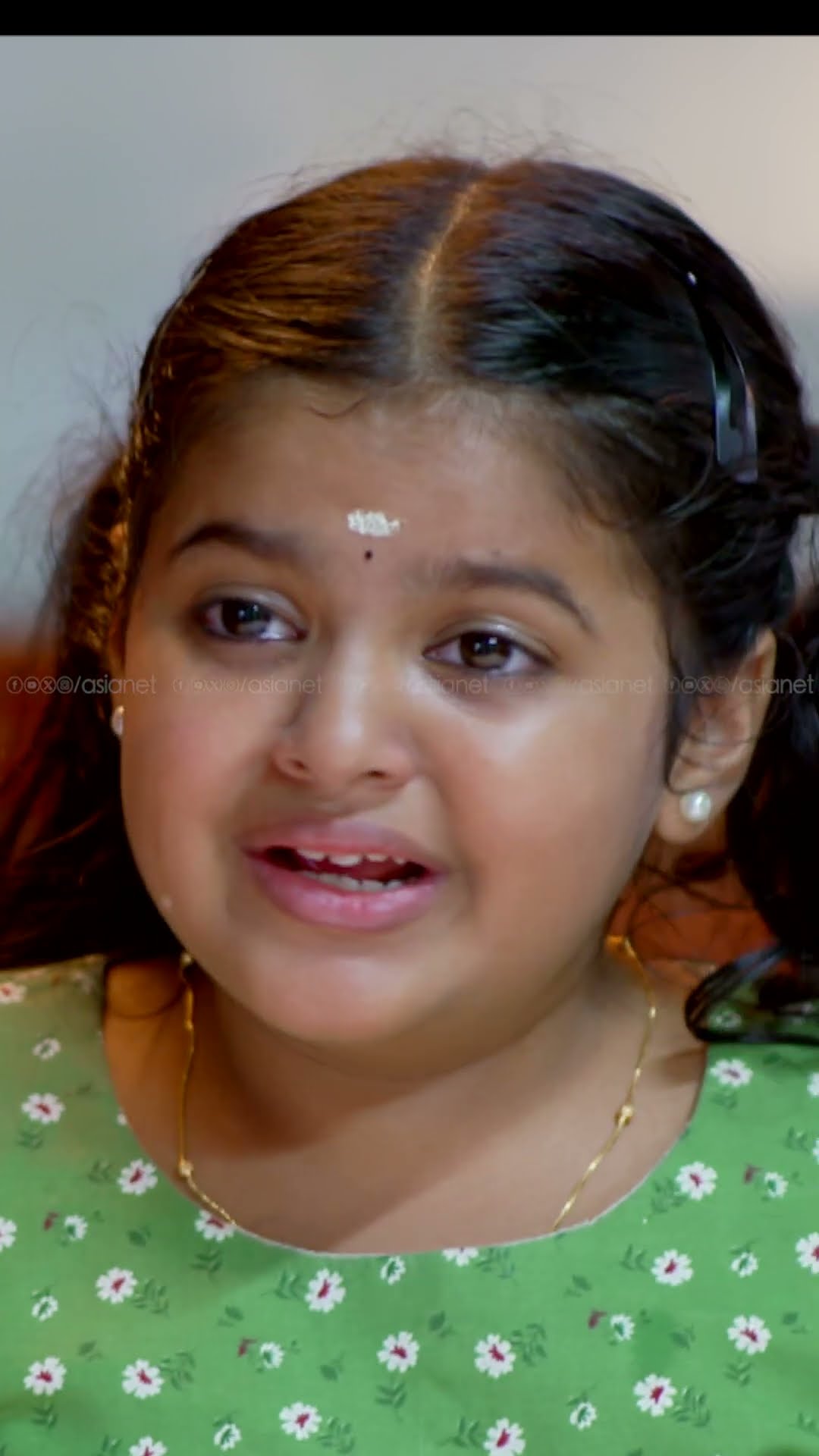 #Malikappuram ആ കടംകഥയുടെ അർത്ഥം ഉണ്ണിമോളുടെ മരണം