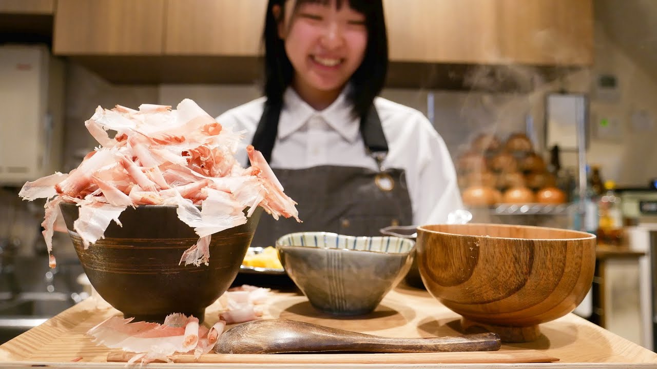 前代未聞の鰹節丼！もはや出汁を食べてるやん！京都の鰹節丼専門店「節道」