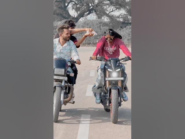 Nikal gai hawabazie || Desi Desi ft. Raju panjabi || #youtubeshorts #foryou #tiktok