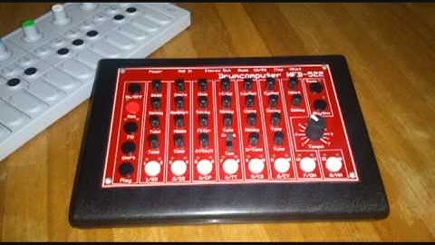Drumcomputer MFB 522 etude 6 20120912