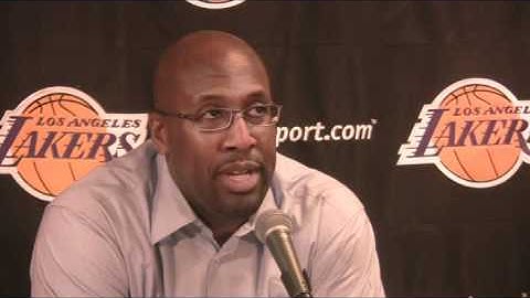 ESPNLA.com: Mike Brown on Andrew Bynum vs. Double Team