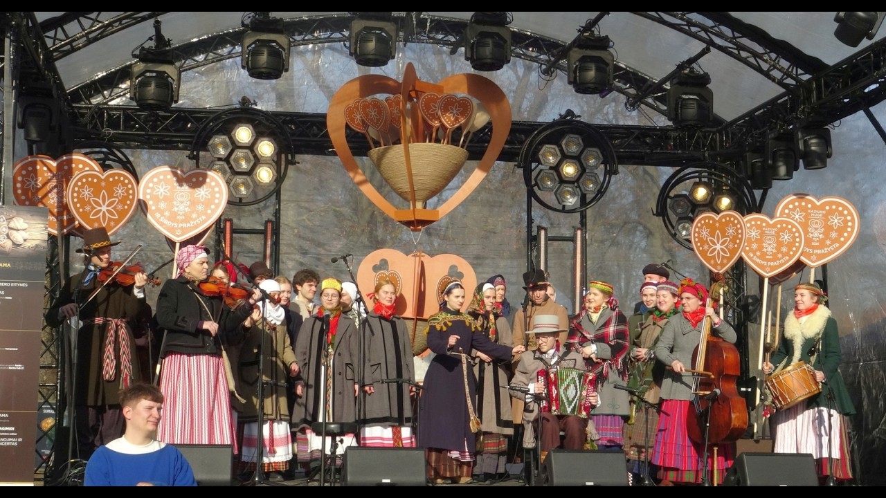 Kaziuko mugė 2026. Lithuanian folk crafts, songs and dances