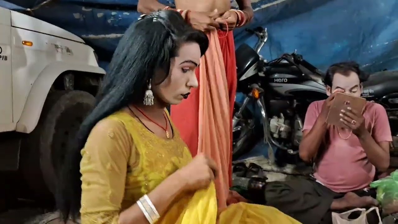 मनोज डांसर कैसे कपड़ा पहनते हैं || एक बार वीडियो में जरूर देखें || कमलेश नथुवापुर की नौटंकी 