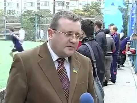 ინტერვიუს დროს ბურთი თავში მოარტყეს