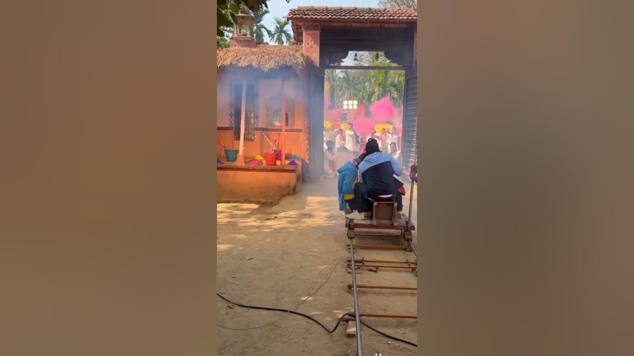 ritesh panday new holi video 2025