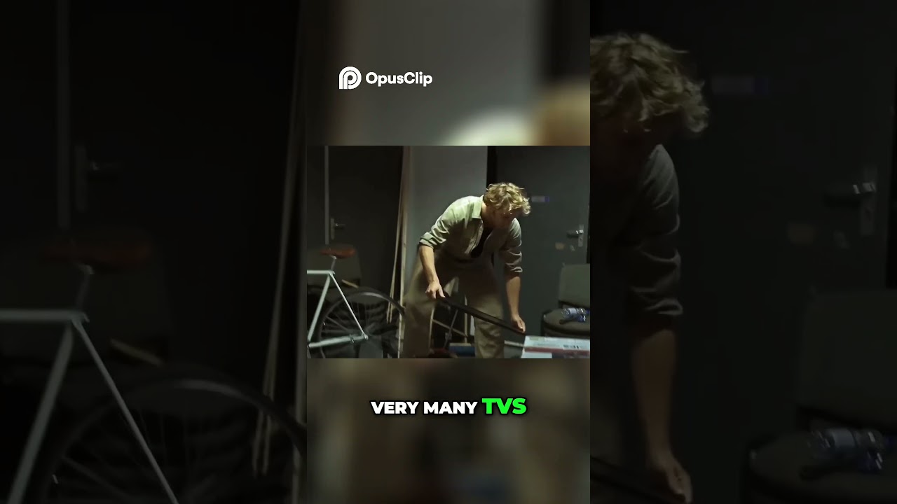 Elevator Floor DISAPPEARS?! 😱 | LG's Genius TV Prank!