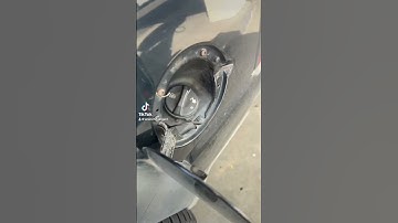 Hey, you forgot this. #cars #carfail #carfails #gas