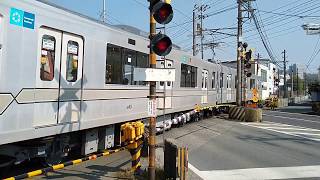 熊本電鉄03系(もと東京メトロ03系)と電鈴式踏切