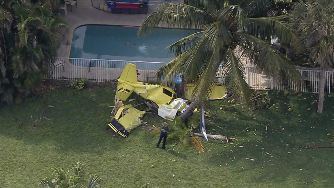 1 dies in small plane crash in Boynton Beach - YouTube