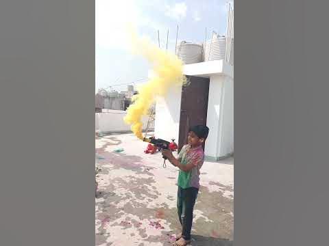 dekho aayi holi rang layi holi
