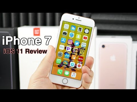 iPhone 7 iOS 11 Official Review!. 