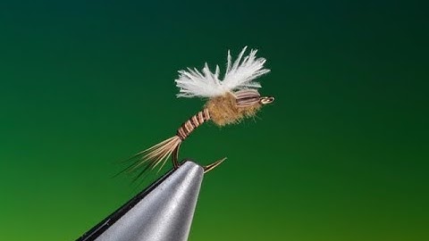 Fly Tying a deer hair midge with Barry Ord Clarke