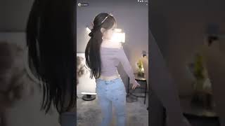 迷人的黎闪电 20221120110126
