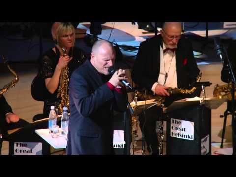 New York Voices & Helsinki Swing Big Band: We Wish You A Merry Christmas