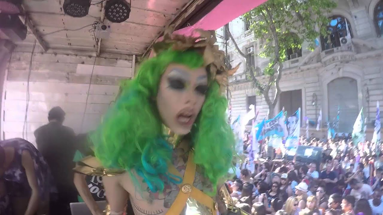 Carisma - Fruta (Official Video)