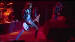 The Ramones - It&#39;s Alive (1977) - Commando