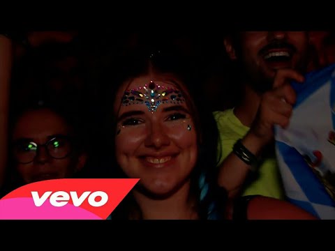 The Chainsmokers -