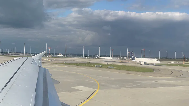 Stunning evening taxi and takeoff from Munich in LH A320 during rushhour (4k)