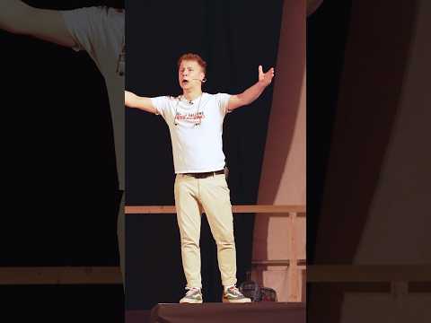 Die unterdrückten Männer aus SCHÖNAU!😂🫶🏻🚀 #beppocalzone #comedy #live #fyp #tickets
