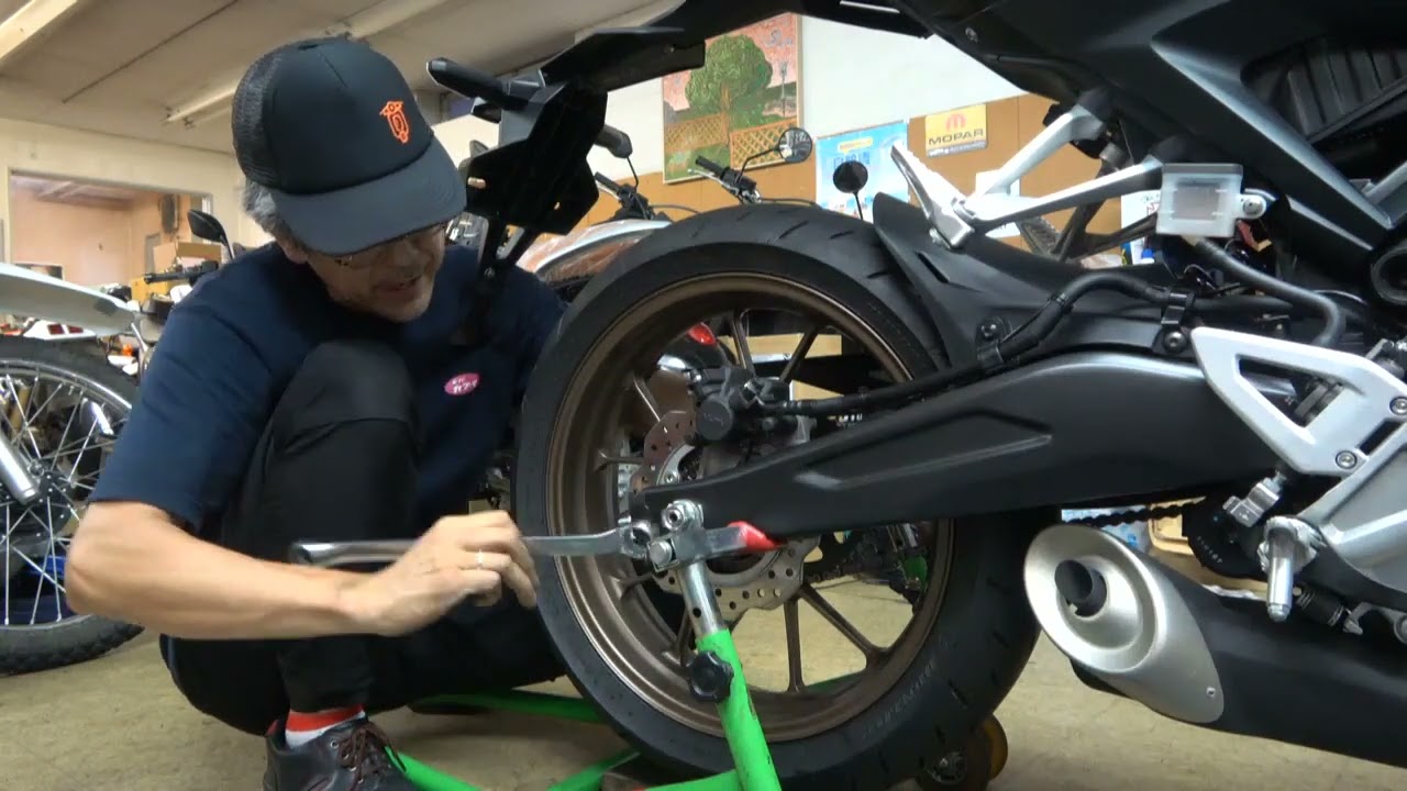ホンダ　CB125MAN　整備渡し CB125R JC91 納車整備 足回りの点検整備 - YouTube
