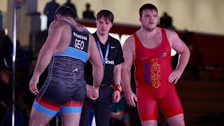 G. Erhan (MLD) vs M. Kordzaia (GEO) 125kg final. Men freestyle wrestling.