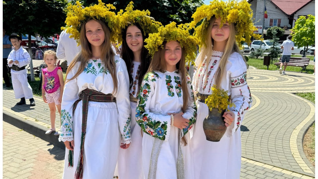 ÎNAPOI In ROMÂNIA,O Plimbare prin Piața de la Țară Plină de Povești