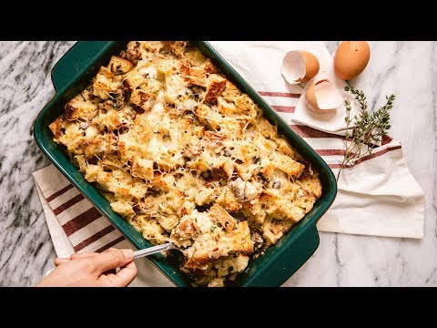 a-quick-&-savory-bread-pudding-recipe-for-your-holiday-breakfast