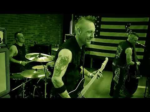 Koffin Kats * Maneater (Live In Riverside, California)