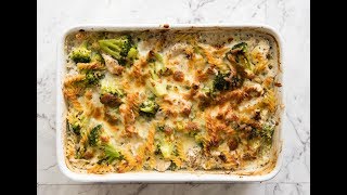 Ultra Lazy HEALTHY Creamy Chicken Pasta Bake