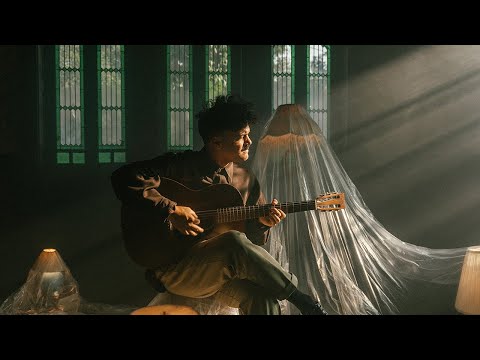 Alex Ferreira - Precisa tiempo (lyric video)