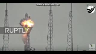 Footage captures moment of SpaceX rocket explosion - ufo attack?