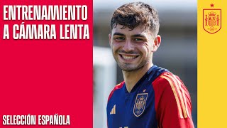 Disfruta del entrenamiento de la Selección con cámara súper lenta | 🔴 SEFUTBOL screenshot 5