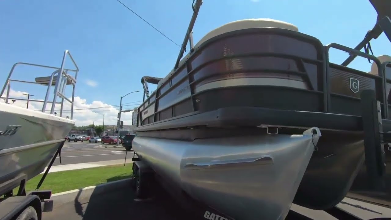 New 2022 Godfrey SWEETWATER 2286 SFL Pontoon Boat For Sale In Lewiston, ID