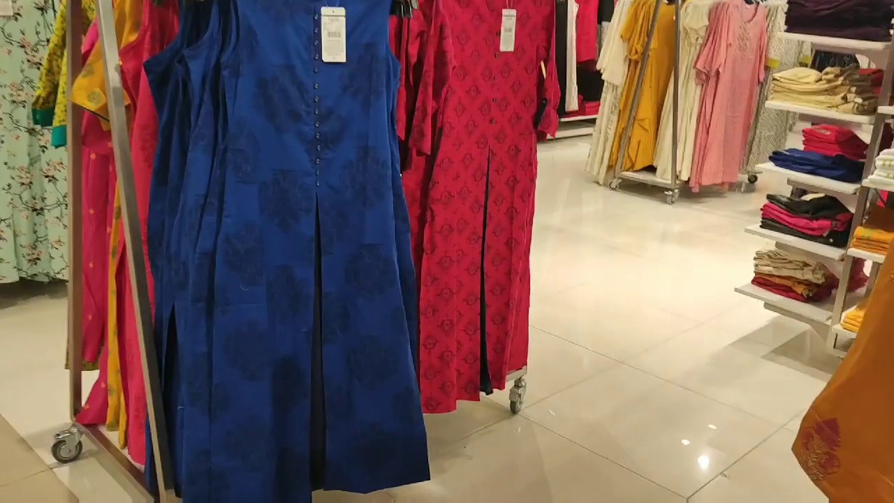 Avaasa Brand kurtis wholesale in chickpet bangalore||Avaasa||200rs||Reliance  trends||Branded kurtis - YouTube