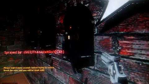 Half life 2 death match : randomness and singing.