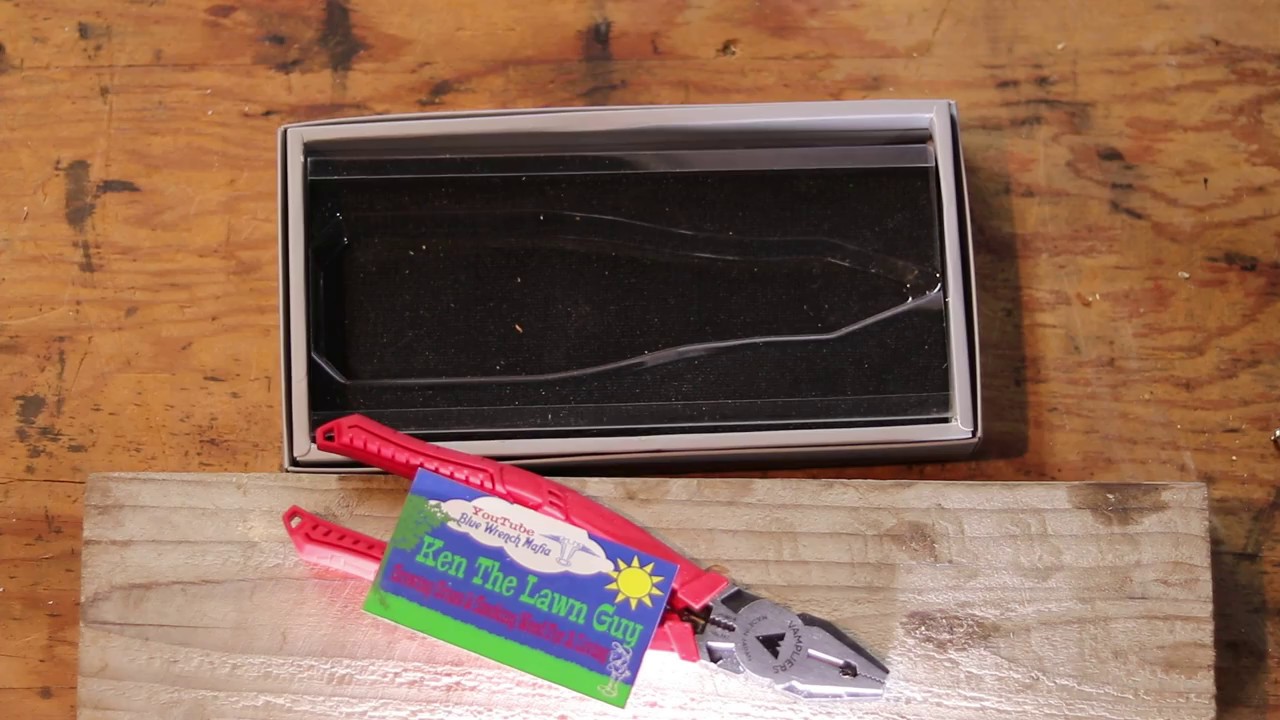 VAMPLIERS. World's Best Pliers. 8" Pro Lineman's Screw Extraction