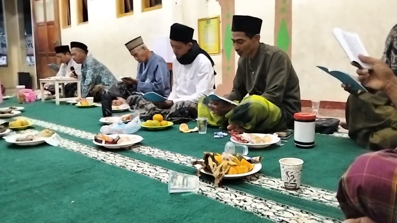 JAM'IYYAH HADIYU DAN SHOLAWAT.Rutinitas Jam'iyyah hadiyu setiap malam kamis #publik #tranding 