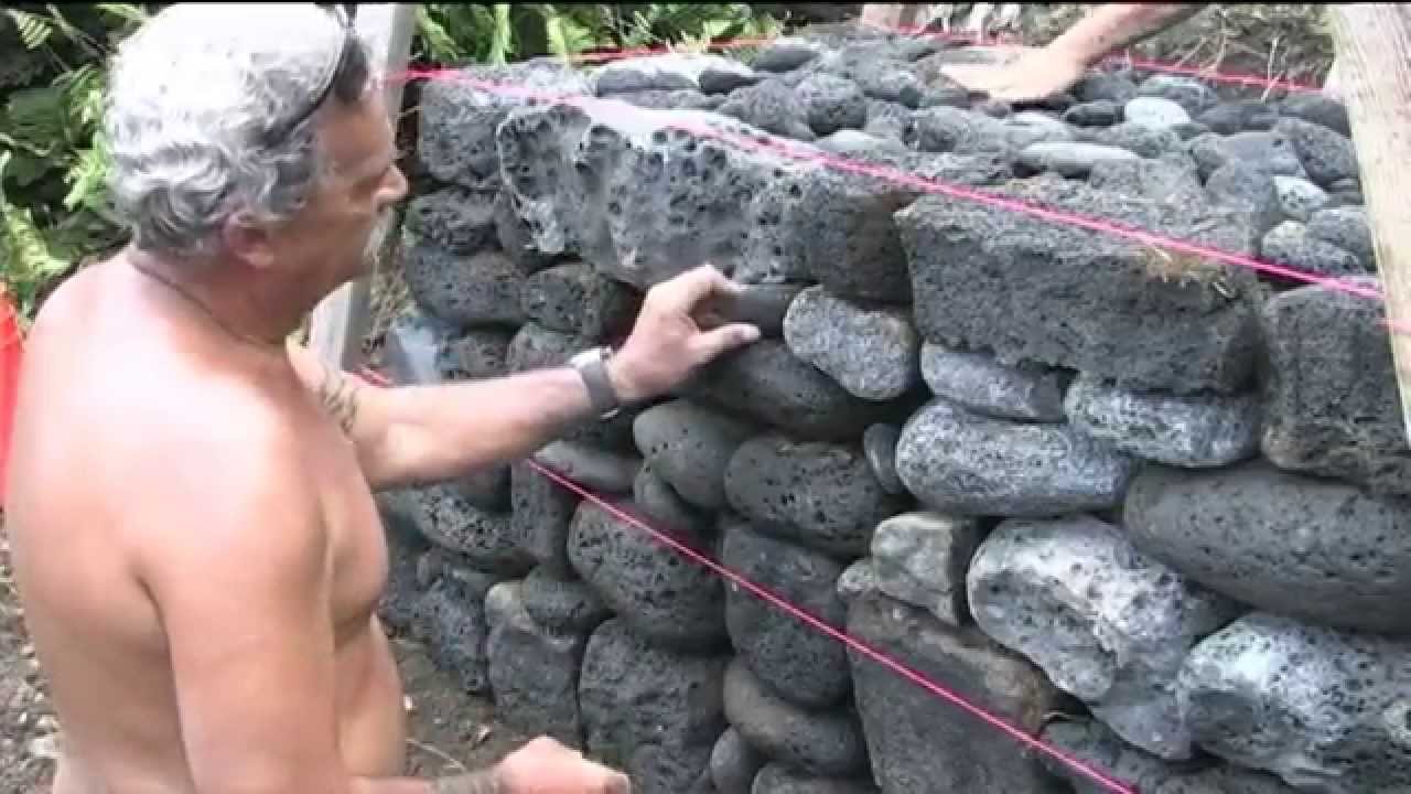 Uhau Humu Pohaku - Part 5 "Demonstration Ahu Construction"