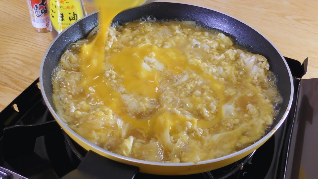 【簡単すぎる。親子丼】プロが教える絶品ふわとろ親子丼の作り方 - YouTube