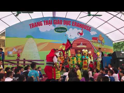 Màn biểu diễn thời trang độc đáo được diễn ra trong dịp Trường Tiểu học Gia Thượng tổ chức dã ngoại tại EraHouse