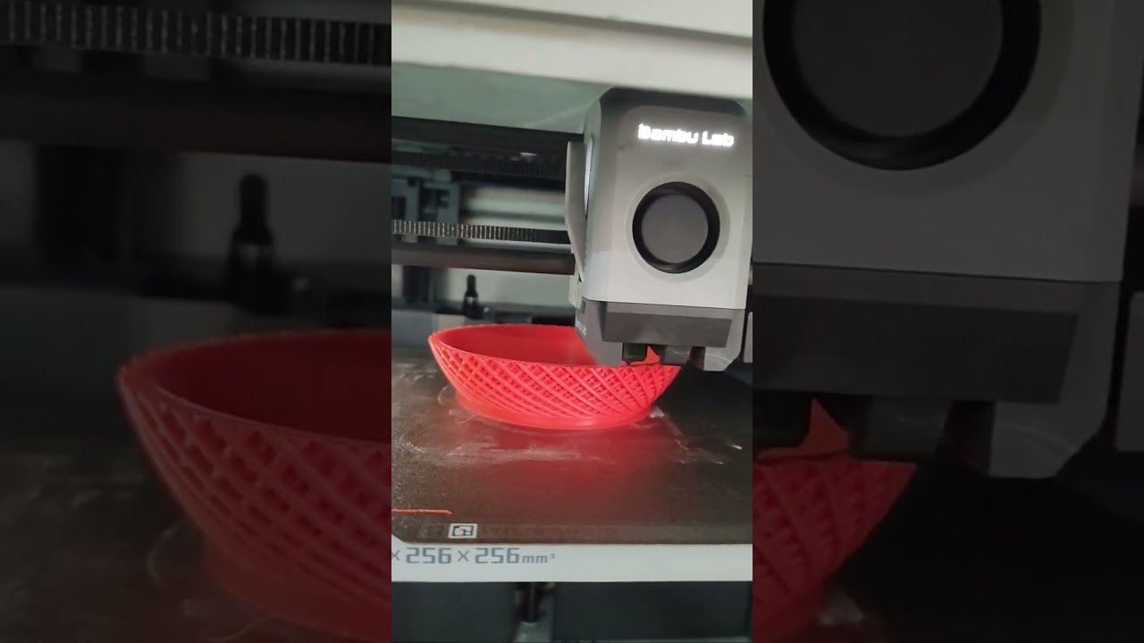 3D Printed Planter using bamboo Lab x1 Carbon 