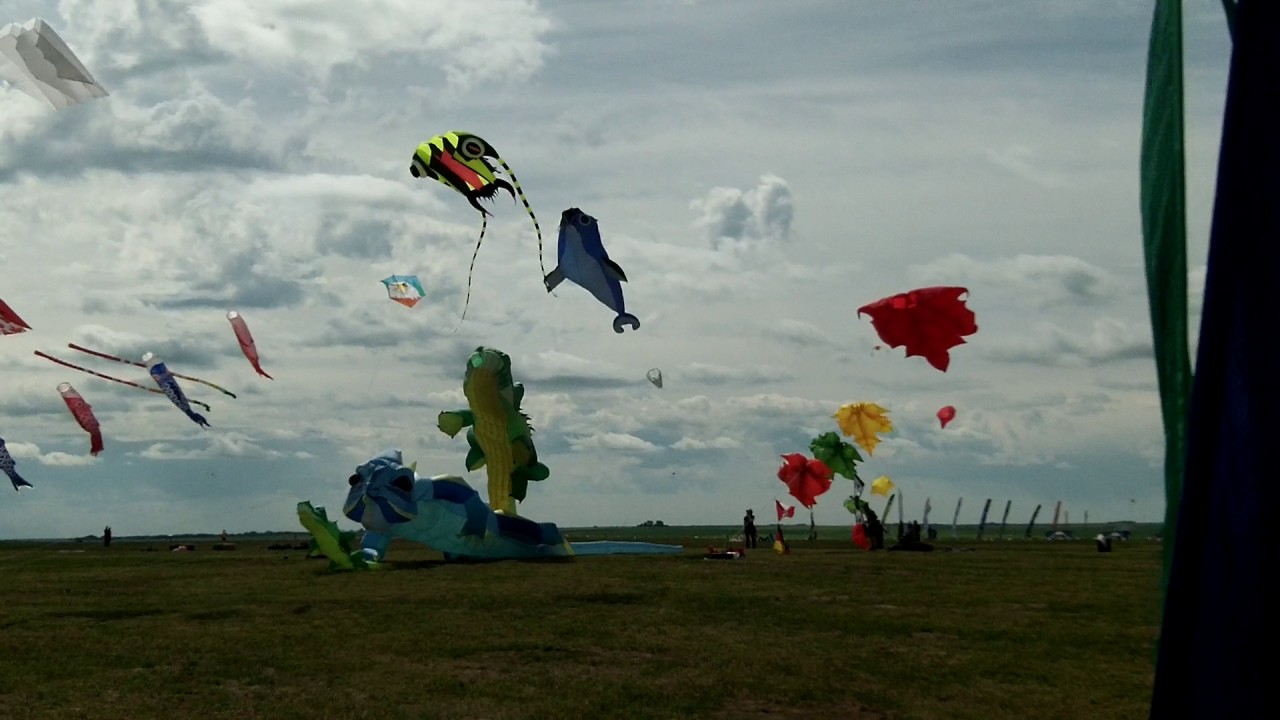 Free to use Swift Current kite festival video. YouTube