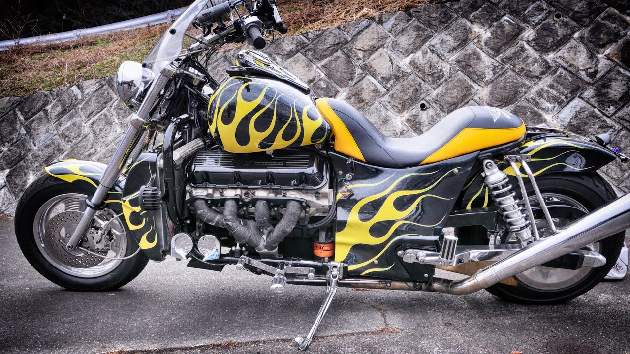 BOSS HOSS Custom Bike Yellow ボスホス V8 エンジン - YouTube