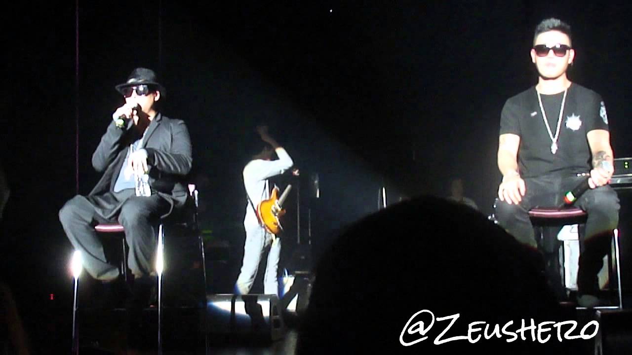 LeeSsang 리쌍 - Talking & Gary taking his pants off @ Best Buy Theater NYC 1/24