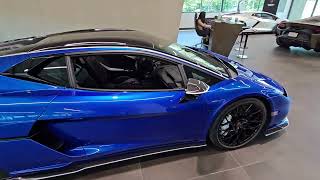 New Lamborghini Temerario in Blu Nethuns with Allegerita package 