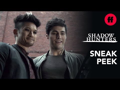 shadowhunters-season-3,-episode-19-|-sneak-peek:-flashback-to-happy-malec-|-freeform