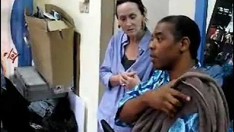 FEMI KUTI MEETS THE DIRECTOR OF ALLIANCE FRANCIAS