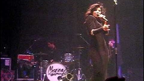 Marina & the Diamonds "Oh No!" live @ Roundhouse (08/11/10)